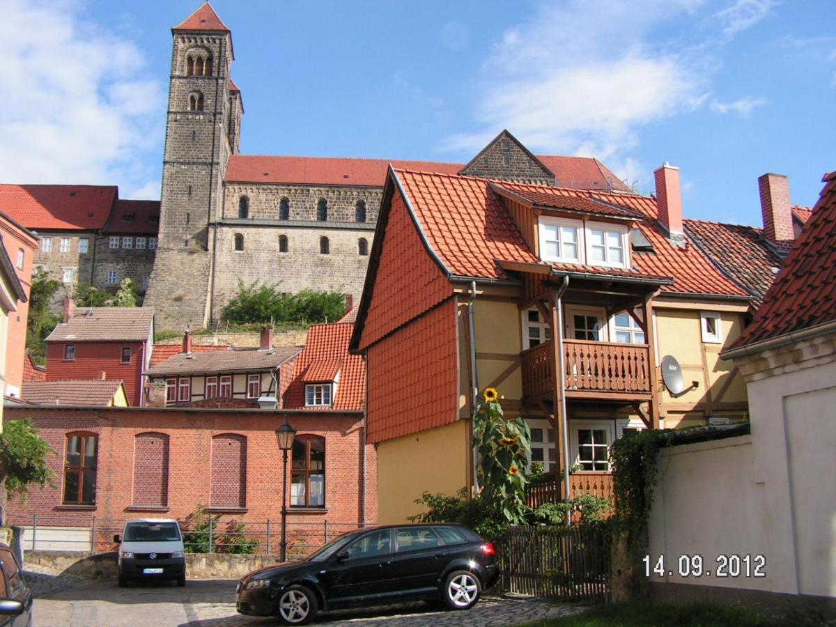 Mittelalterdomizil 1 Apartment เควดลินบวร์ก ภายนอก รูปภาพ